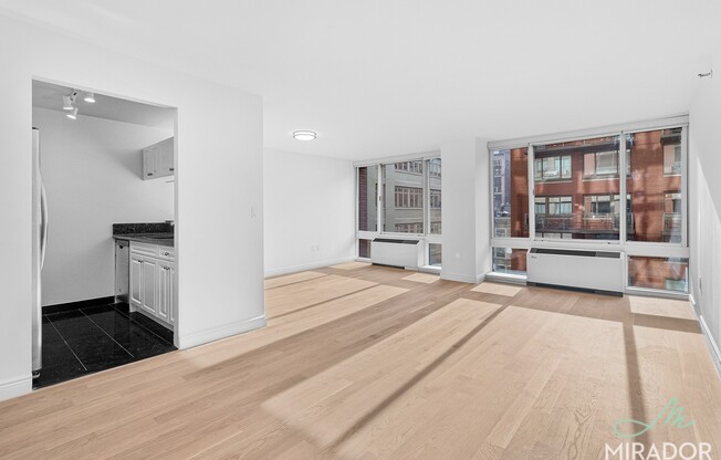 1 bed, 1 bath, $6,400, Unit 611