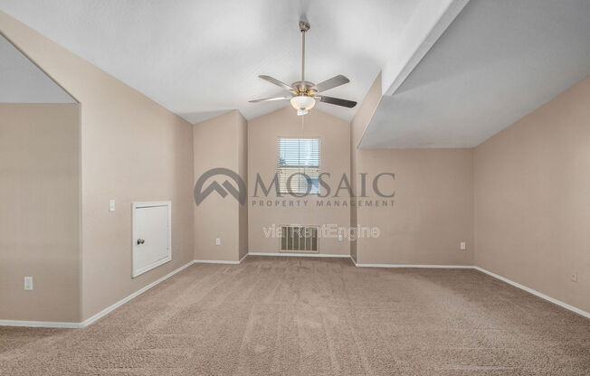 3 beds, 2 baths, 1,384 sqft, $1,750, Unit 1127