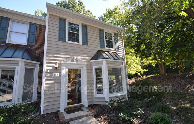 240 BEECHTREE DR