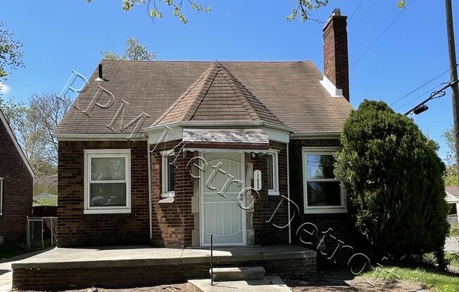 CONTEMPORARY CORNER BUNGALOW