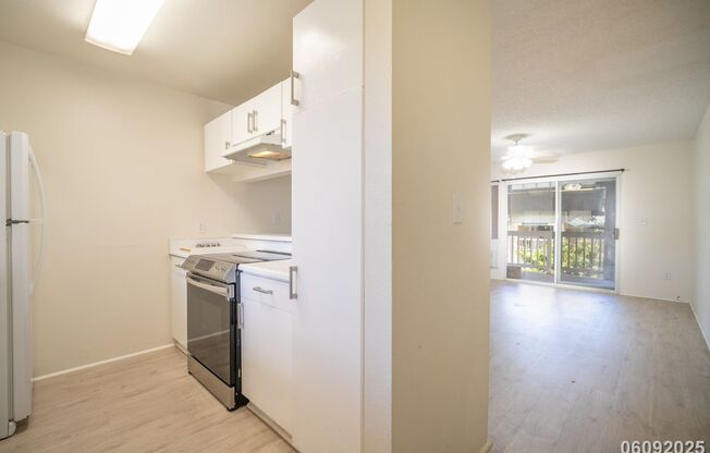 $2,700 / 2br - 750ft2 - 2br/2ba/1pkg Townhouse in Hoomaka Village(Waipahu)