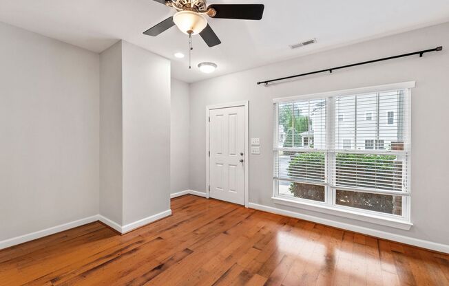 Extra Space, Extra Comfort: Charming 3-Bedroom Townhome in Raleigh!
