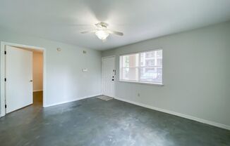 1 bed, 1 bath, $1,100, Unit Unit #104