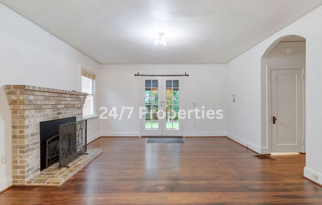 1 bed, 1 bath, $1,550