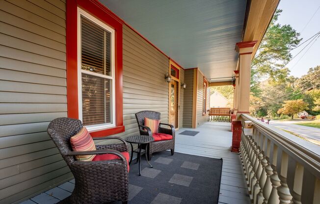 3 beds, 2 baths, $3,500