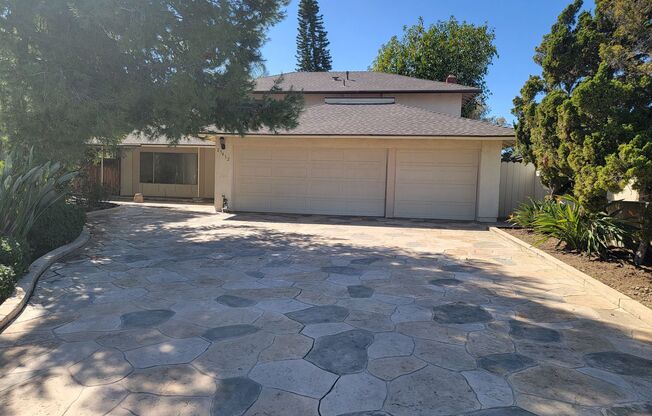 Spacious 5 Bedroom in Mission Viejo!