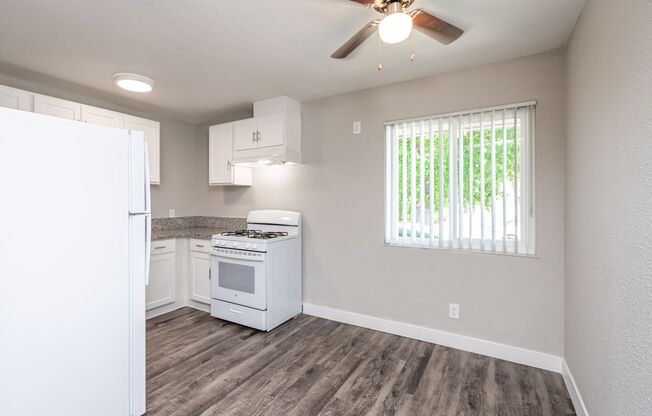 1 bed, 1 bath, 519 sqft, $1,250, Unit 37-C