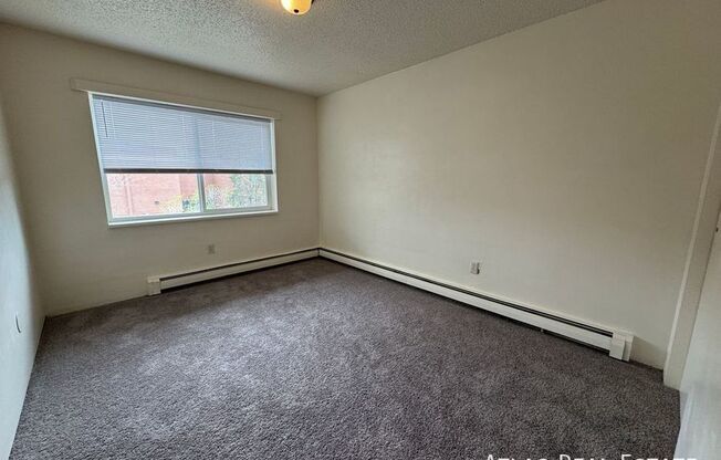312 W ALABAMA AVE