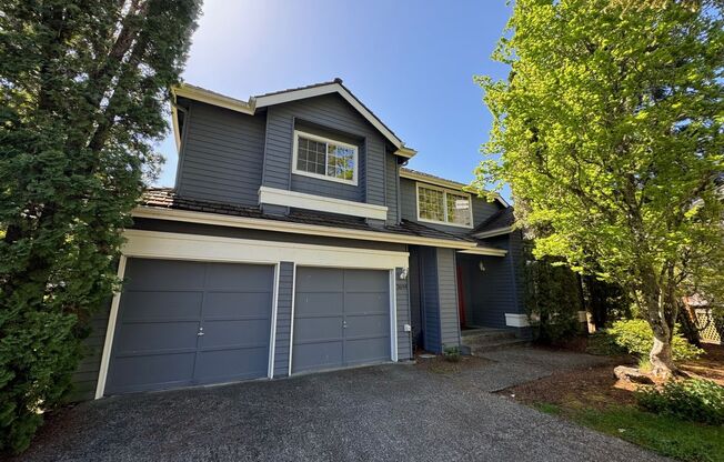 Cozy 3 bed 2.5 bath home in Klahanie Issaquah