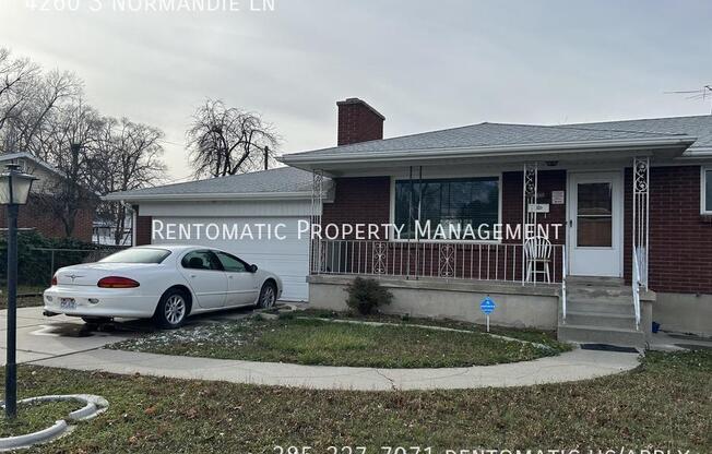 4260 S NORMANDIE LN