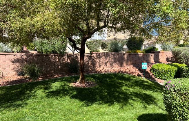 3 beds, 2 baths, $1,675, Unit # 1081
