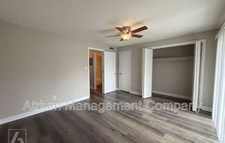 3325 N WESTMORELAND DR