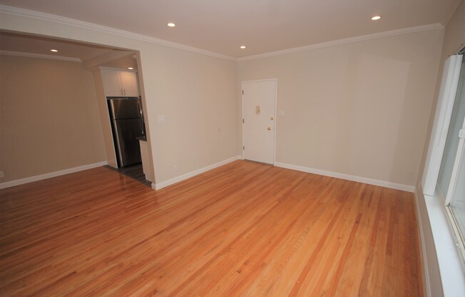 565 Chestnut St.