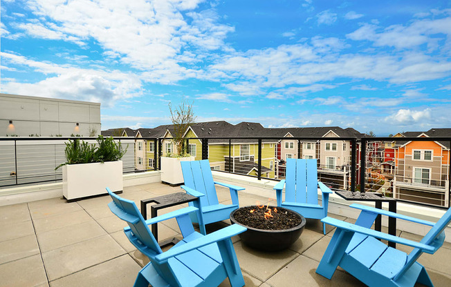 rooftop deck, fire pit