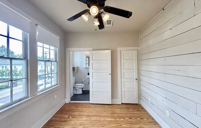 149 E. State Street - CONSIGNMENT