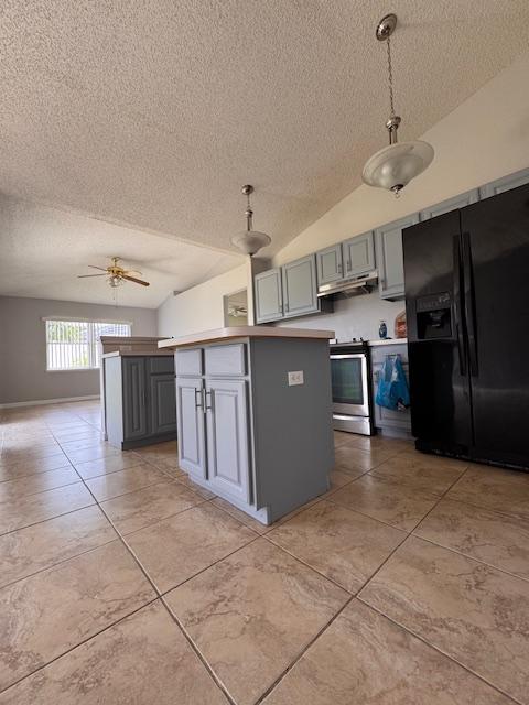 2405 LINCOLNSHIRE CT