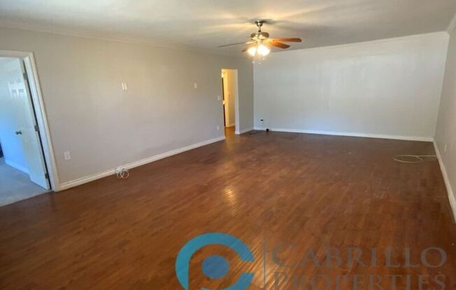 1113 FLAMINGO AVE