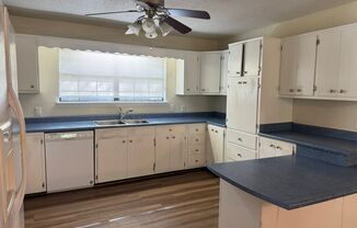 3 beds, 2 baths, $1,800