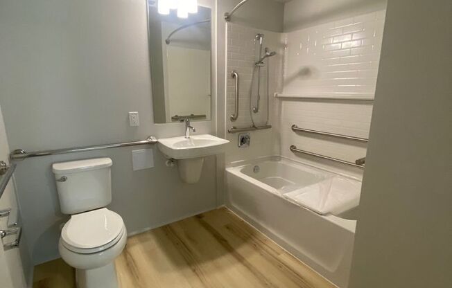Brand New Flexible Live/Work Townhouse 3 Bed 3.5 Bath in Alana at Hoopili!