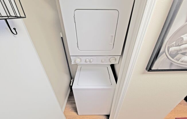 1 bed, 1 bath, 625 sqft, $1,255