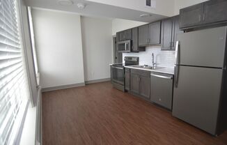 Studio, 1 bath, 455 sqft, $855, Unit 202