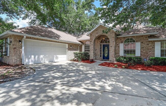 Spacious 4 bedroom, 3 bathroom home for rent in Julington Creek Plantation!