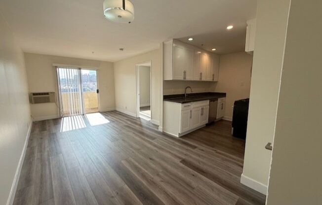750 S. Carondelet St.