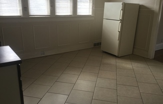 4368-4368A N 17th St