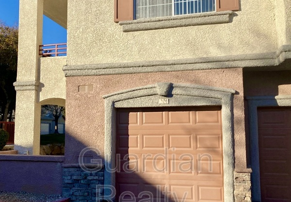 10220 PENRITH Avenue