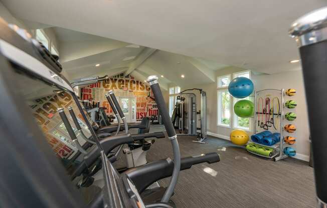 the gym at the preserve apartments