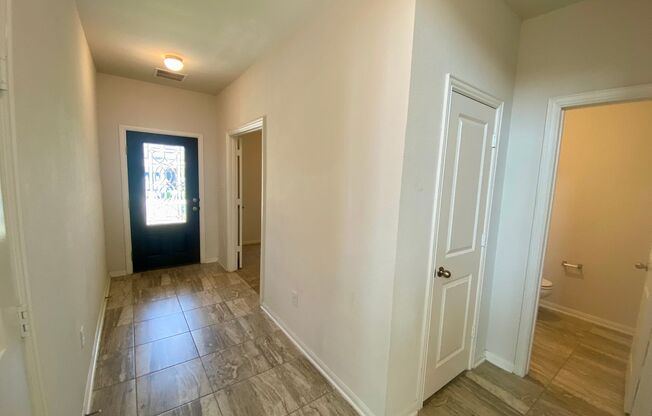 Spacious 4/2.5 beauty ~ Refrigerator/Washer & Dryer Included ~ Move in Ready!