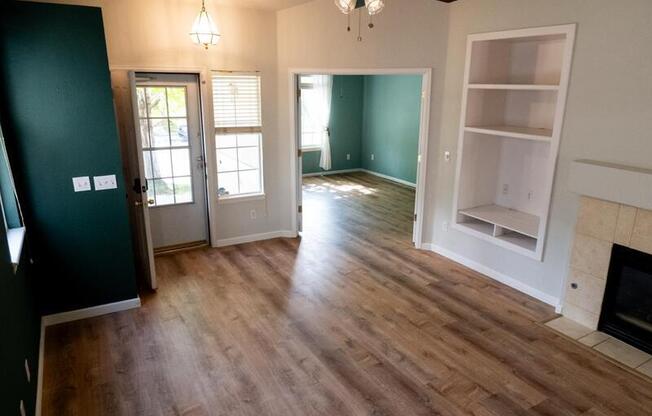 412 CHAMBERS WAY