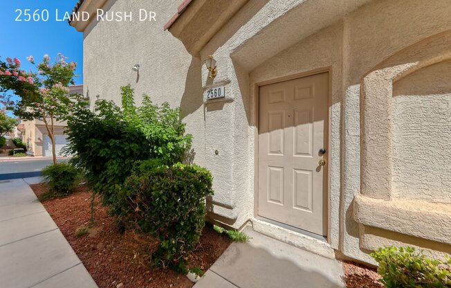2560 LNDG RUSH DR