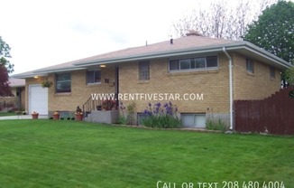 21 Cornell Ave