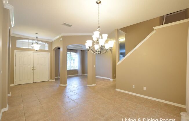 Elegant 5-Bed, 3.5-Bath Pool Home in Lake Mary’s Exclusive Magnolia Plantation – Guard Gated Luxury!