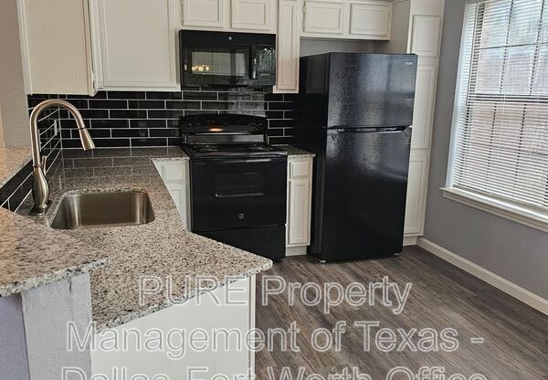 814 103 CASTLEGLEN DR