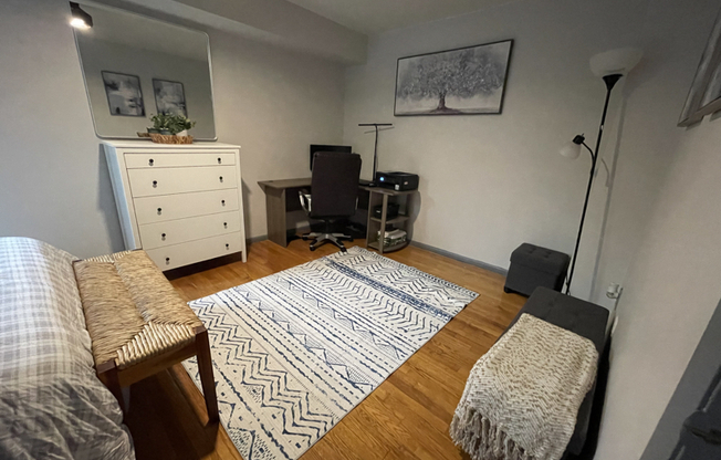 9350 CANTERBURY RIDING