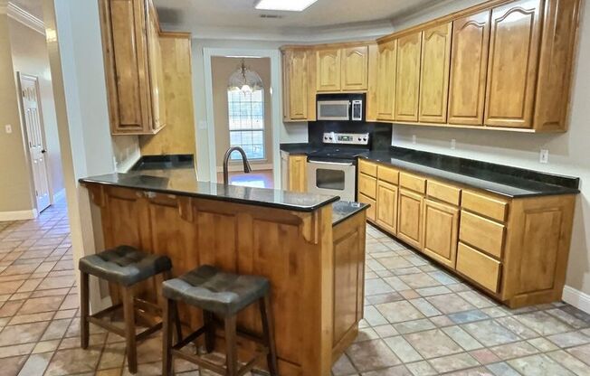 4 Bedroom home located in Vancleave