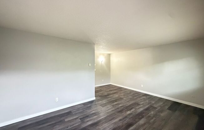 1 bed, 1 bath, 536 sqft, $1,175, Unit 9