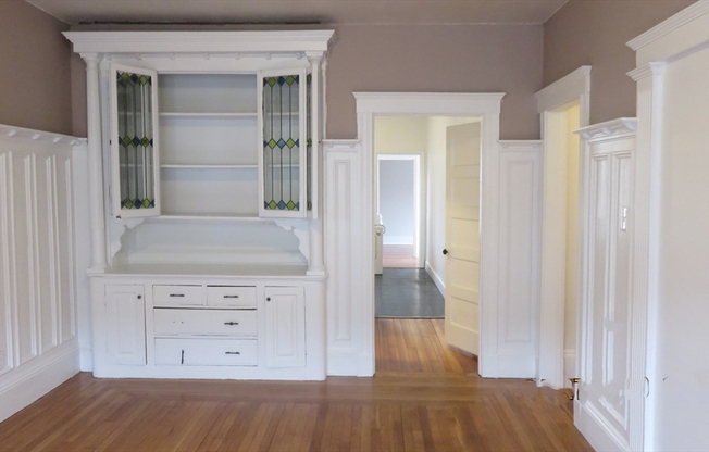 39 STRATHMORE RD