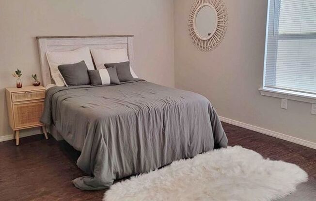 2 beds, 2 baths, $1,006, Unit Spacious 2-Bedroom Townhome at North Pointe – 11800 N Western Ave, OKC