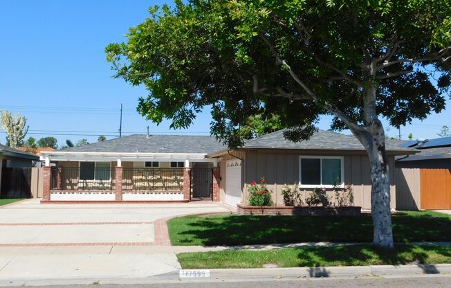 Stunning 4BD, 2.5 BA, 1 Story Single Family Home in Fountain Valley