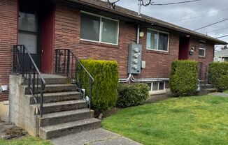 2bd/1ba Seattle Apartment