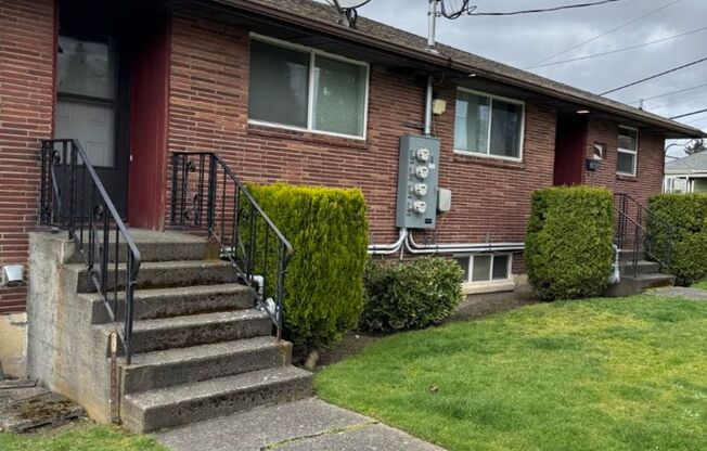 2bd/1ba Seattle Apartment