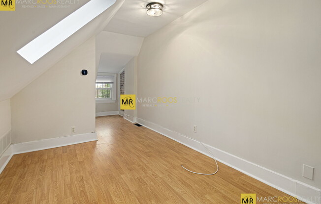 13 Mansfield St. #2