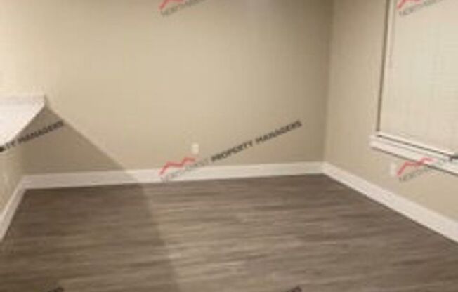 3 beds, 2.5 baths, 1,292 sqft, $1,895, Unit #T-1