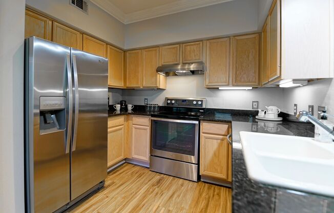 Brookhaven/Buckhead 2BR
