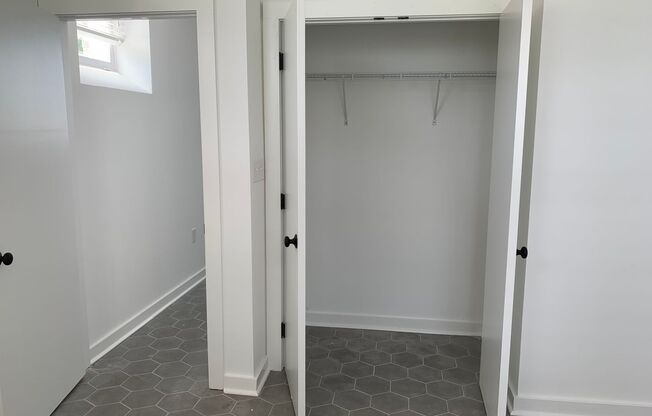 1 bed, 1 bath, 581 sqft, $800, Unit 107