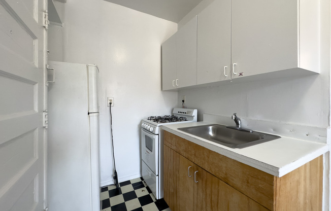 3306 Schubert