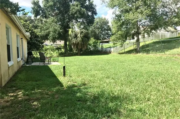 15640 KENSINGTON TRL